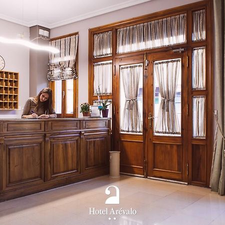Hotel Arevalo เกว็งกา ภายนอก รูปภาพ
