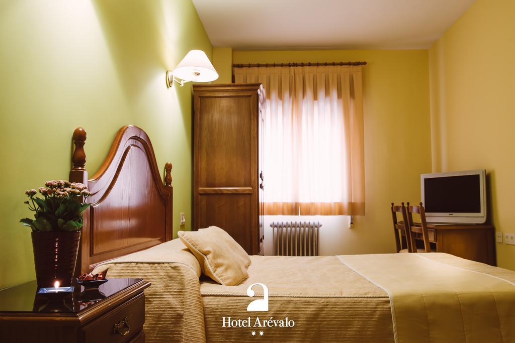 Hotel Arevalo เกว็งกา ห้อง รูปภาพ