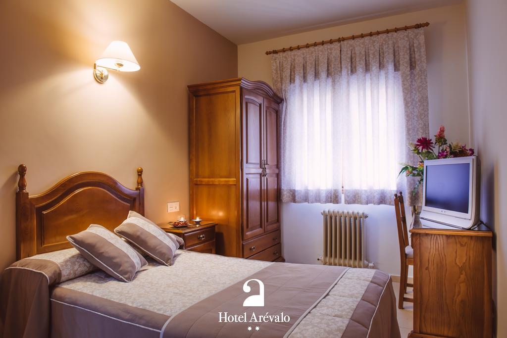 Hotel Arevalo เกว็งกา ห้อง รูปภาพ